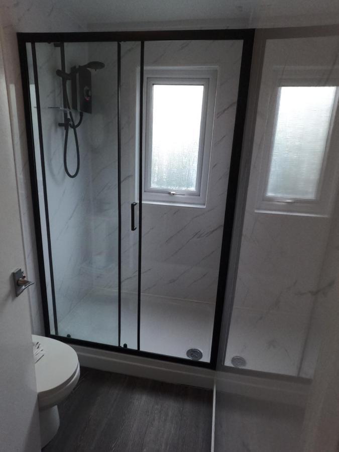 Freshwater Bay Holiday Cottages Pembroke Luaran gambar
